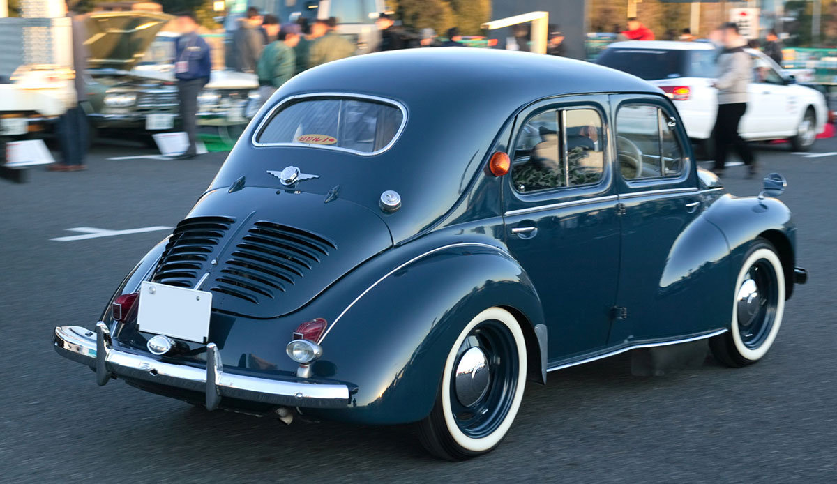 Hino-Renault 4CV von 1957