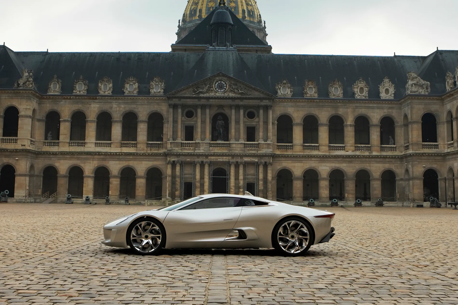 Jaguar C-X75