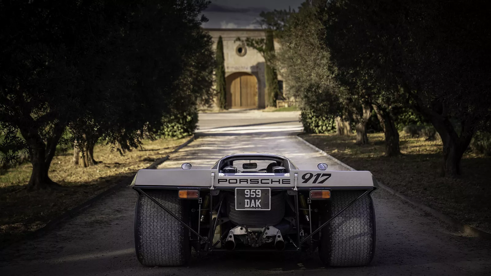 Heckansicht Porsche 917 mit Strassenzulassung