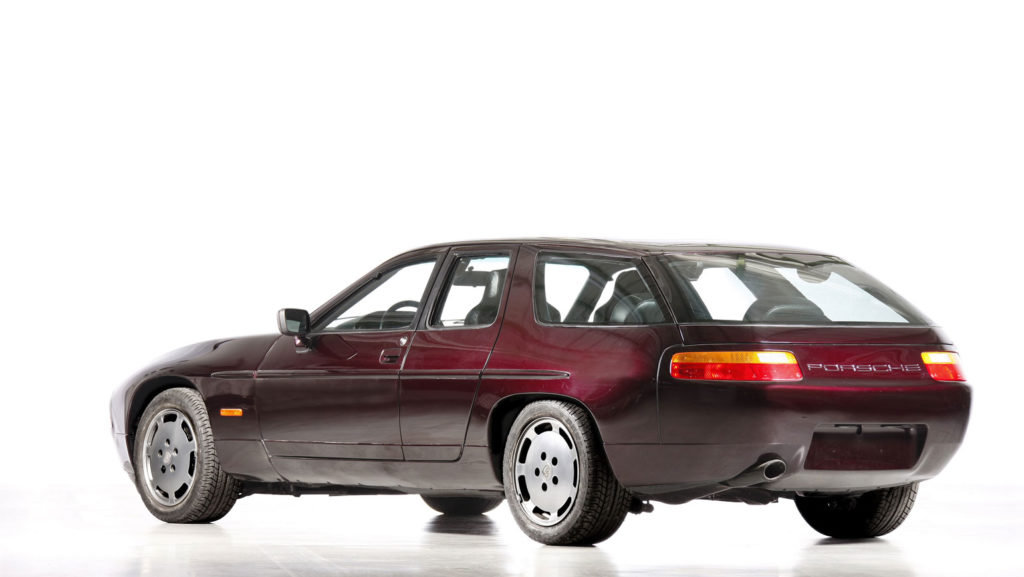 Porsche 928 mit vier Türen von 1988