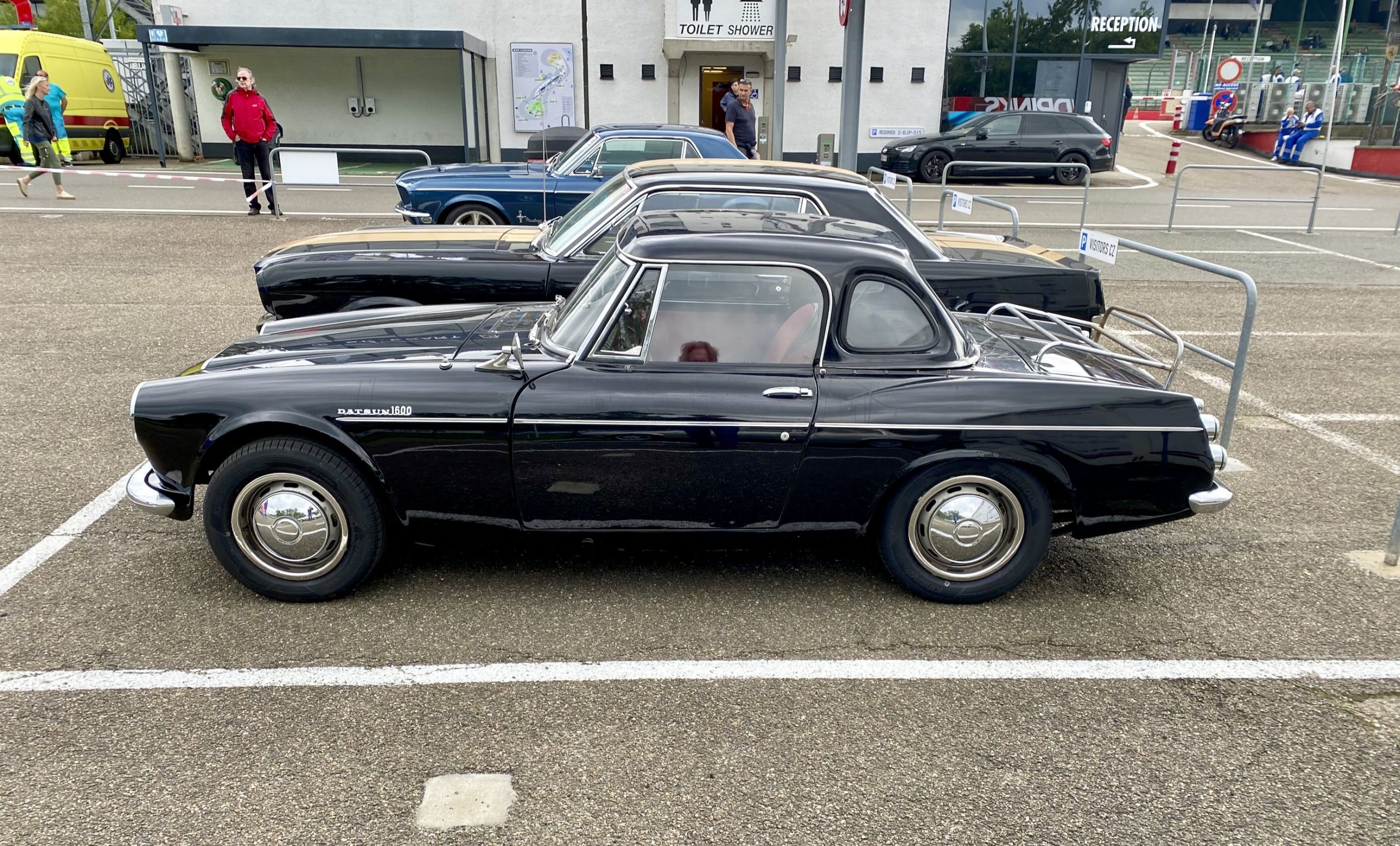 Titelbild zum Artikel:Carspotting: Datsun Sports 1600 – Spitzensportler aus Japan 