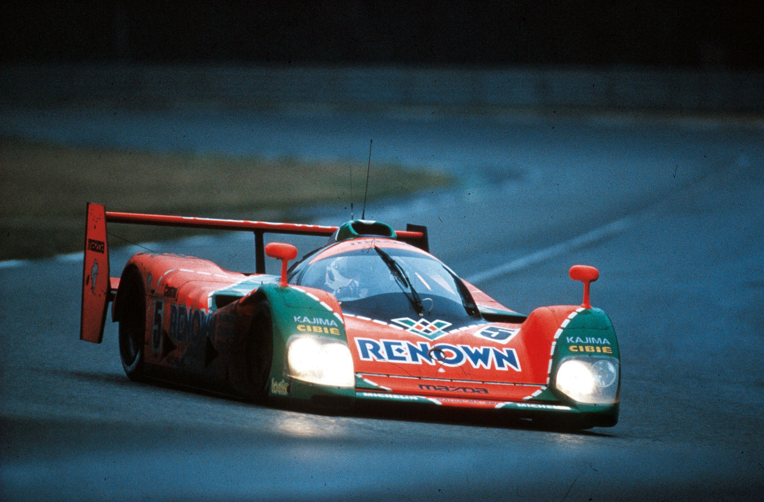 Der Mazda MXR-01 im Einsatz