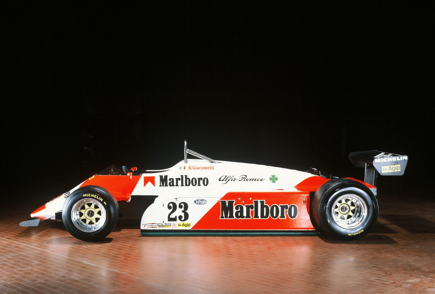 Alfa Romeo 182