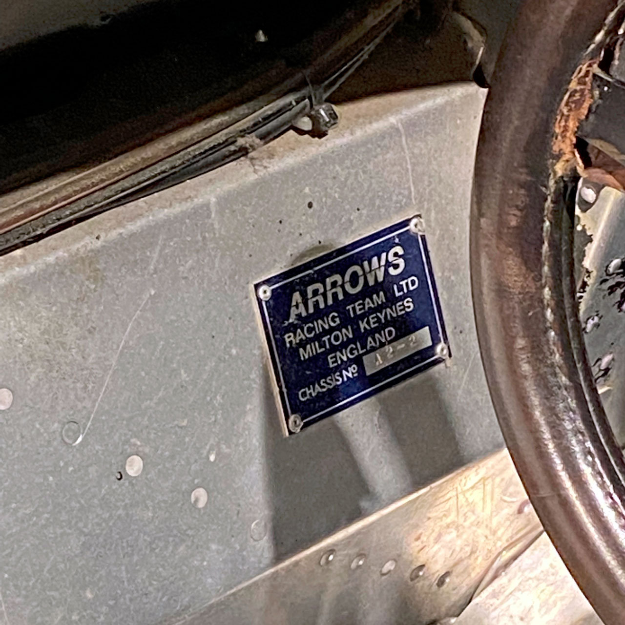 Typenschild des Arrows A2 von 1979