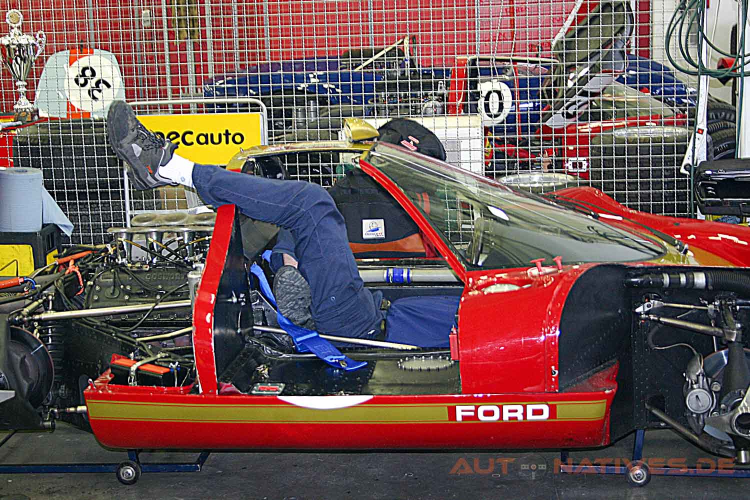 Der Ford P68 war der erste Sportwagen mit dem heute legendären Ford Cosworth DFV