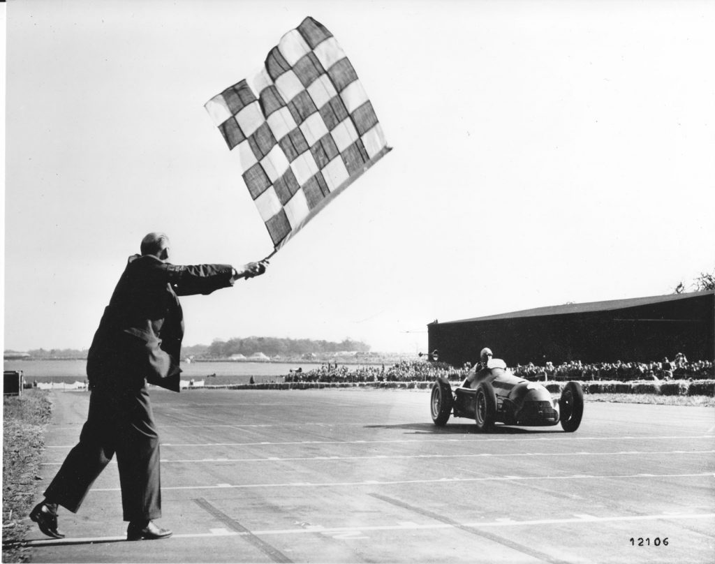 Fangio mit dem Alfa Romeo 158