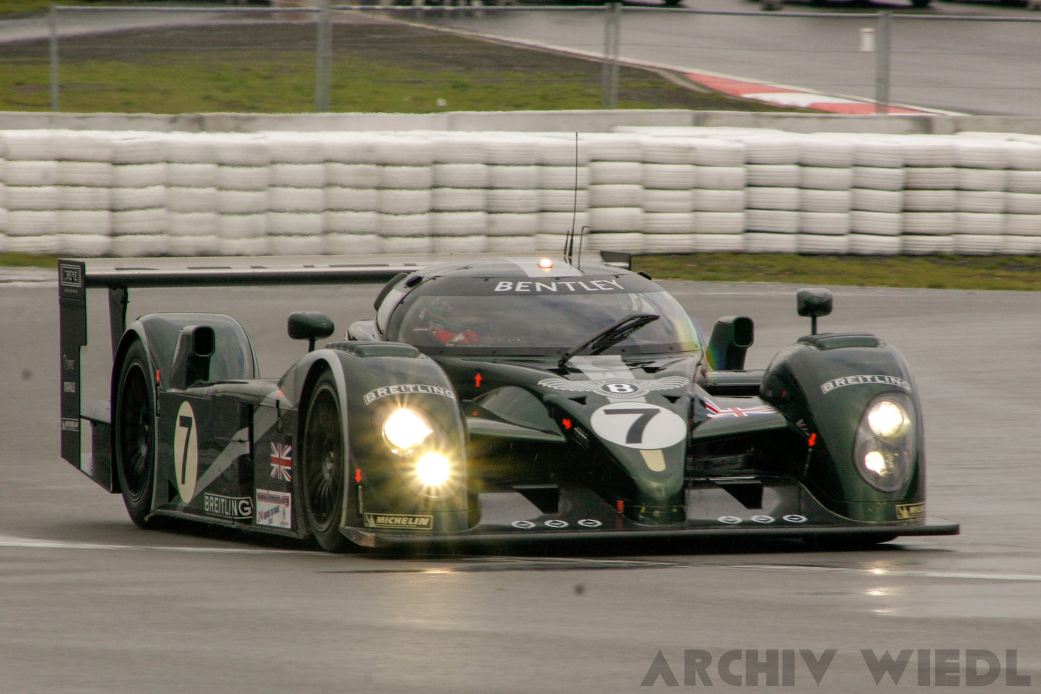 Bentley EXP8 beim AvD OGP 2005