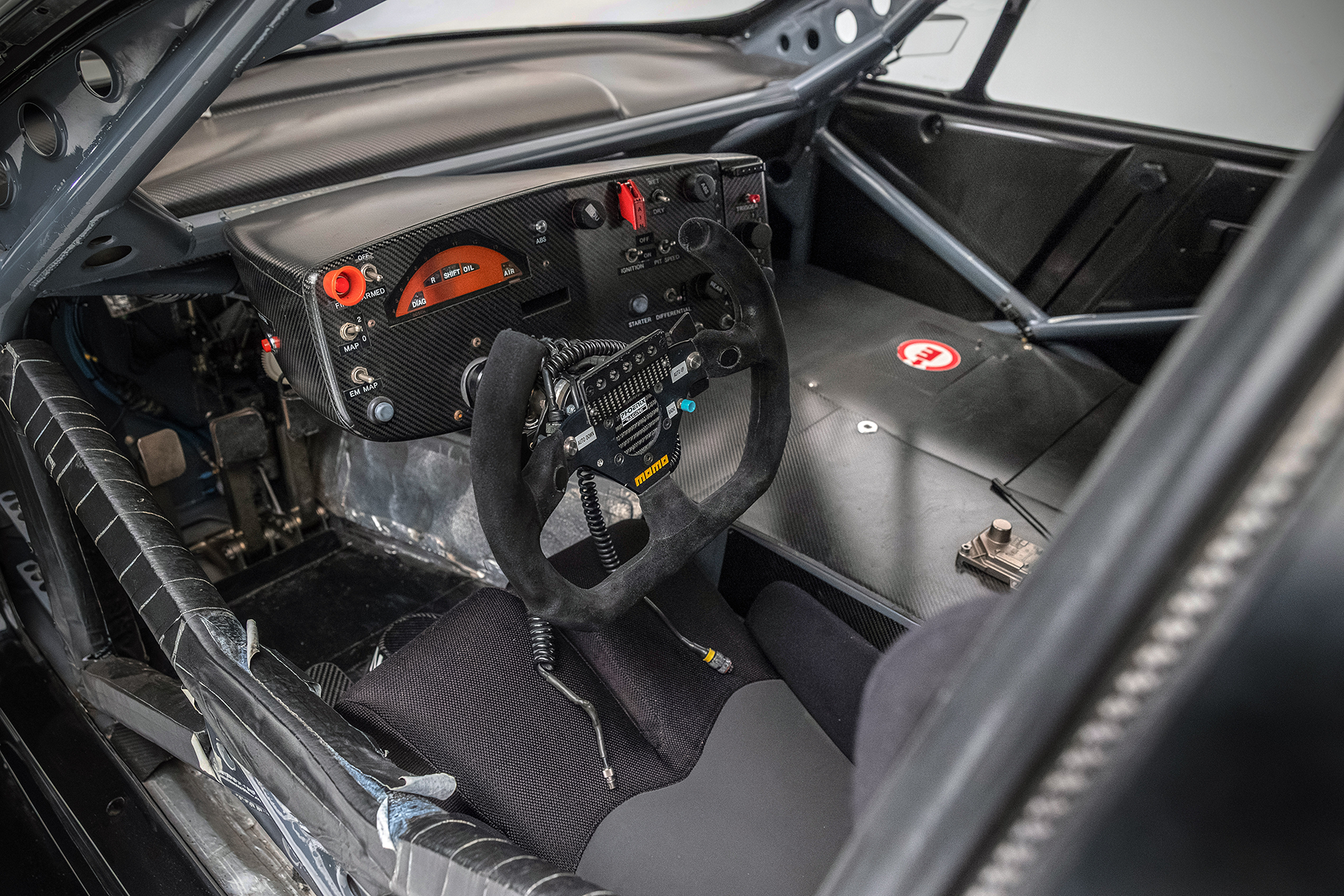 Innenraum des Opel Calibra V6 4x4
