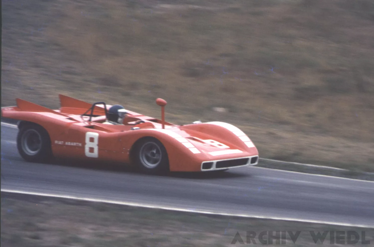 Kurt Ahrens im Abarth 2000 SP