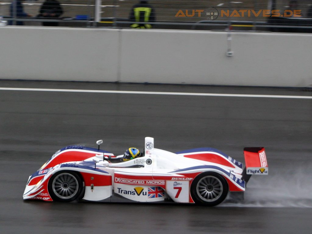 Der Lola B01/60 beziehungsweise MG-Lola EX257 beim 1.000-Kilometer-Rennen 2004 am Nürburgring