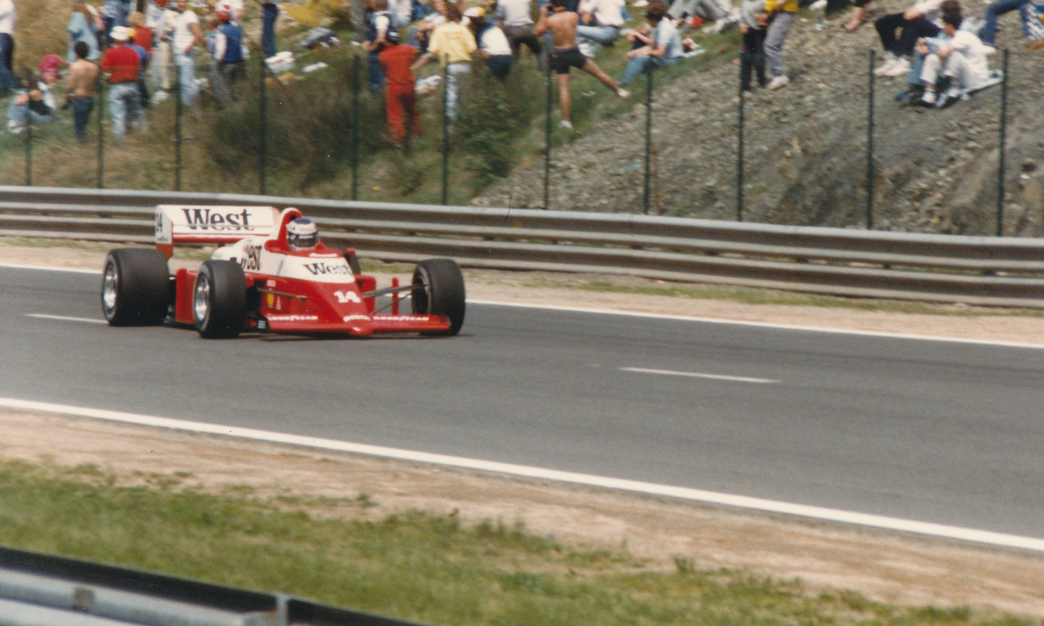 Jonathon Palmer im Zakspeed 861