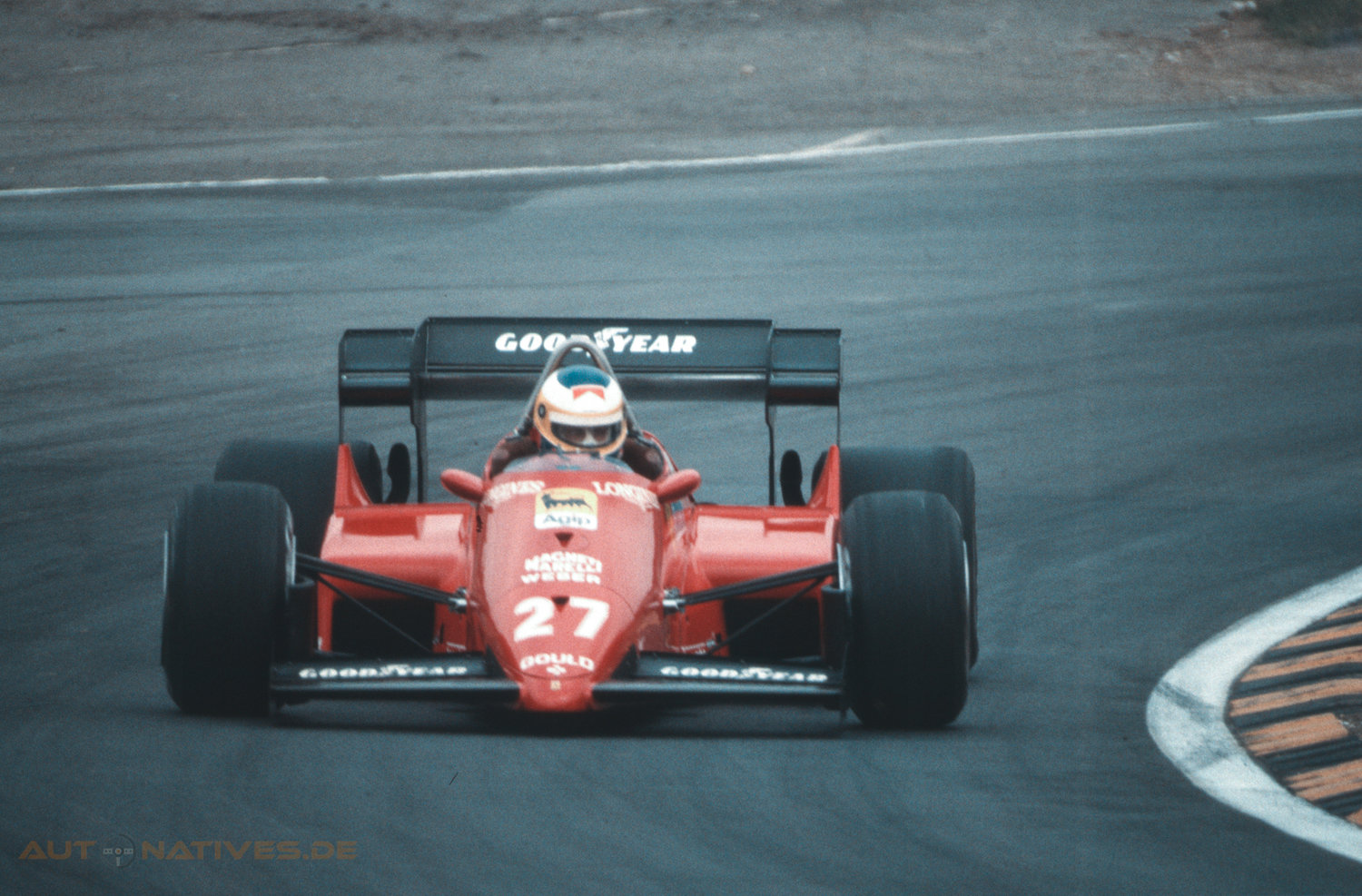 Michele Alboreto holte im April 1984 den ersten Sieg für Ferrari.