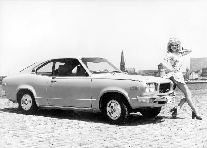 Auch das Mazda RX-3 Coupé gehörte zu den Autos aus Japan.