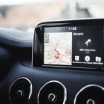 Display des Navigationssystems im Kia Stinger GT 3.3 TDI AWD (2019)