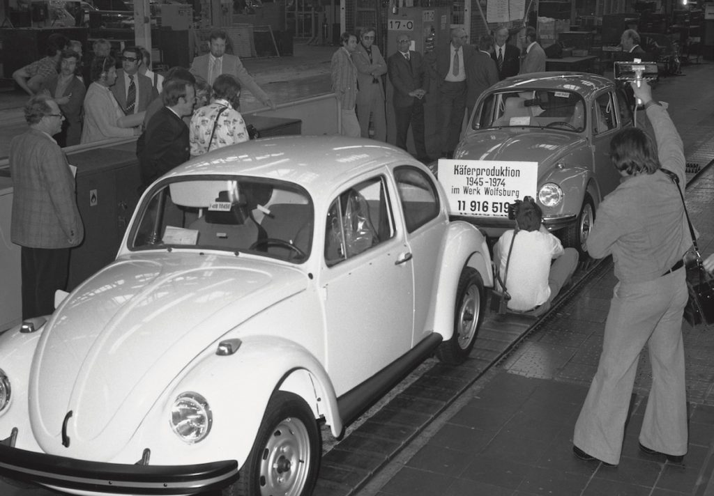 29 Jahre nach dem Start am 27. Dezember 1945 endete die Käfer-Produktion in Wolfsburg. (Foto VW)