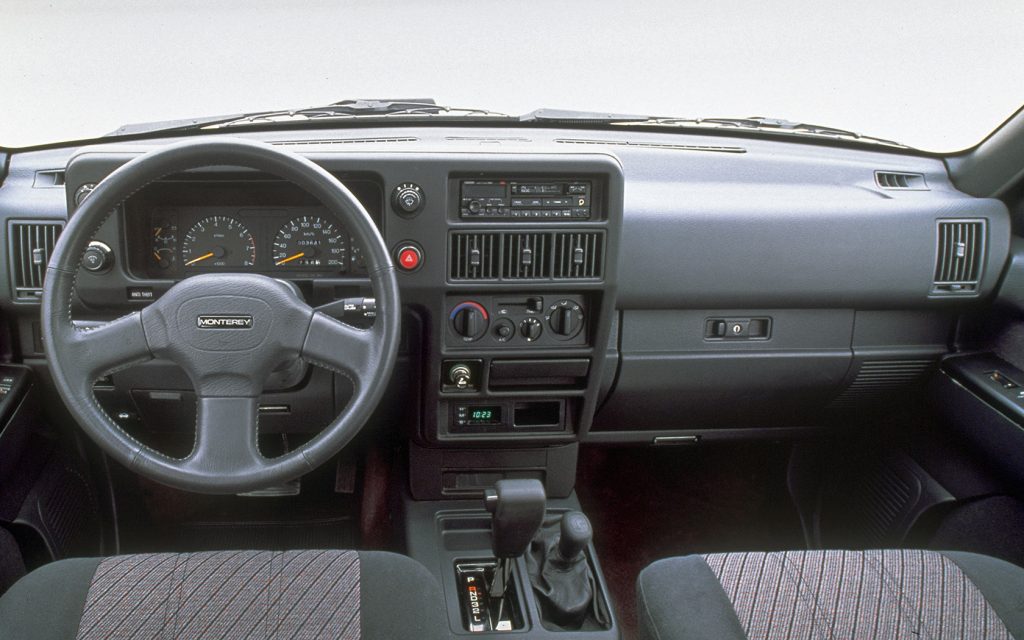 Innenraum des Opel Monterey