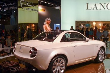 Seitenansicht Lancia Fulvia Concept von 2003