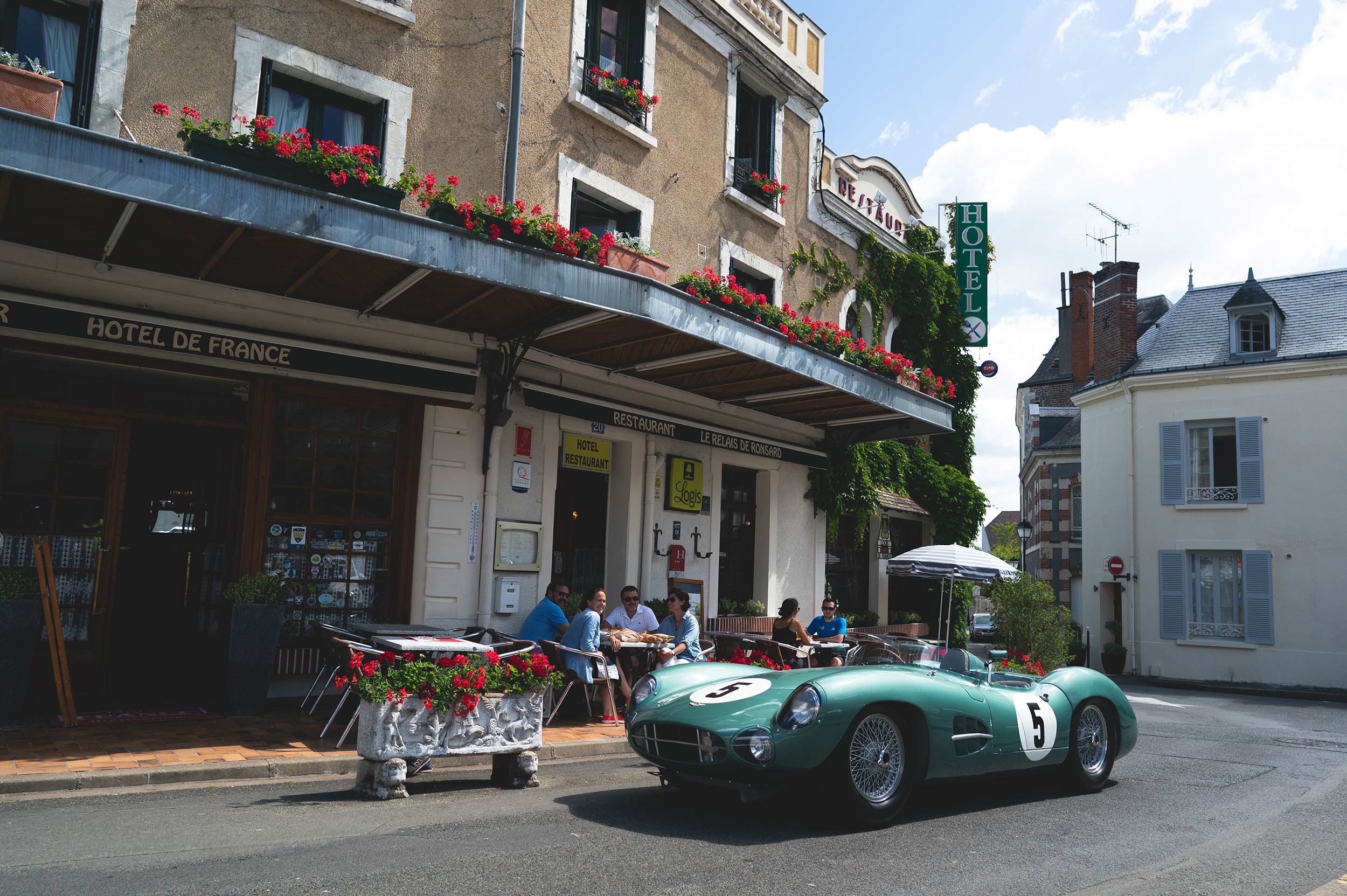 Mit dem Aston Martin DBR1 gewann Aston Martin 1959 die 24 Stunden von Le Mans. Bis heute konnte keiner der Sportprototypen von Aston Martin an diesen Erfolg anknüpfen.
