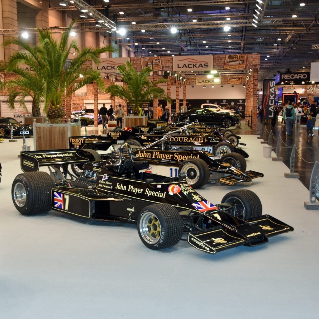 Black & Gold-Collection auf der Essen Motor Show 2022