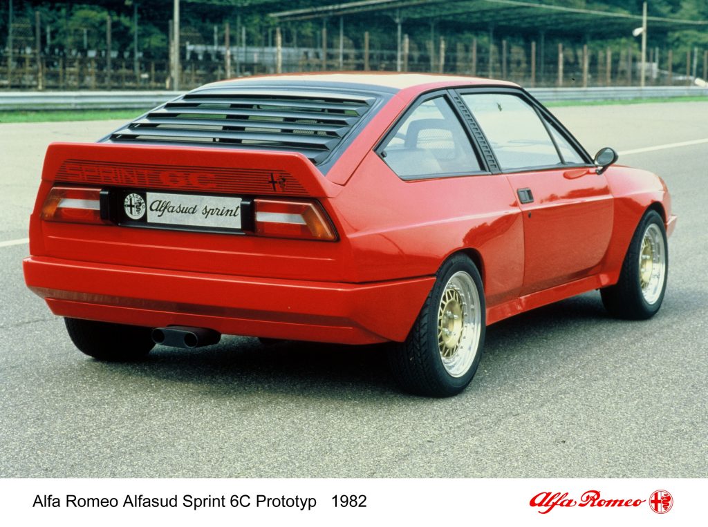 Heckansicht des Alfa Romeo Sprint 6C von 1982