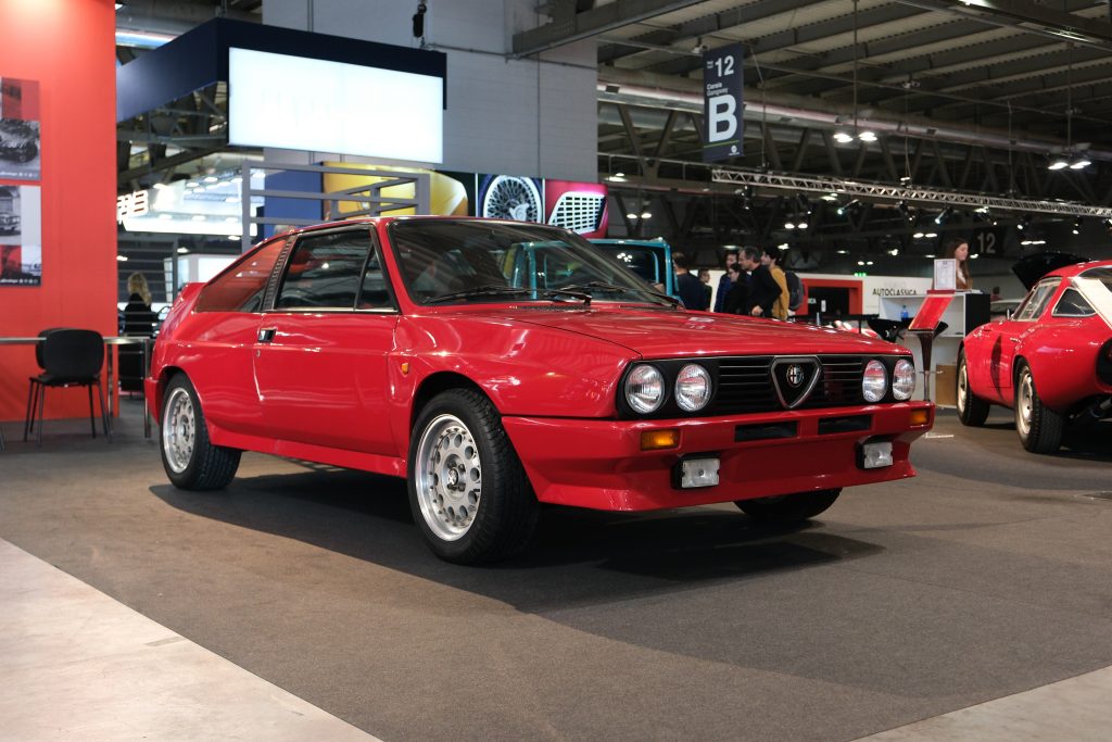 Alfa Romeo Sprint 6C auf dem Stand von Alfa Romeo Milano AutoClassica in Mailand