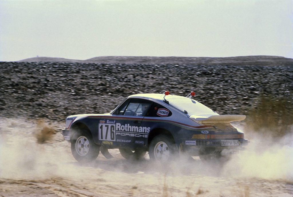 Porsche 911 Carrera 3.2 4x4 Paris Dakar in der Wüste