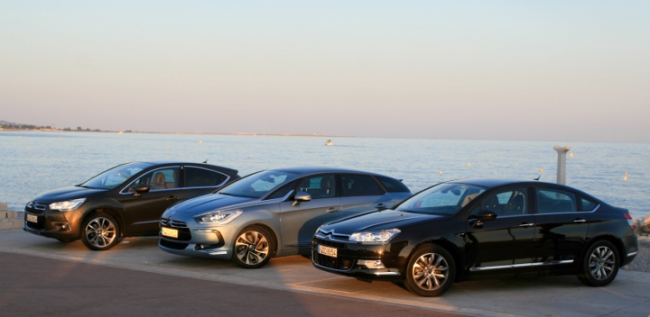 Die drei Citroën am Strand von Nizza