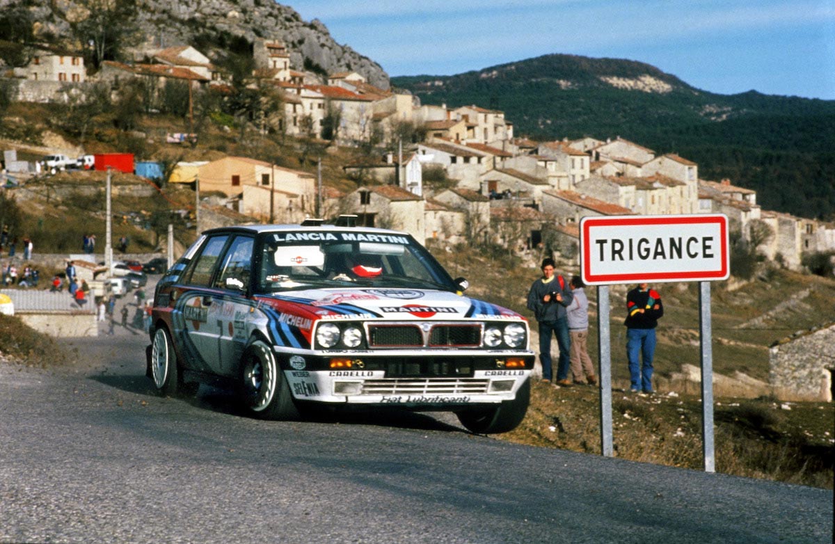 Auriol Didier und Occelli Bernard (Beifahrer) 1990 im Lancia Delta Integrale bei der Rallye Monte Carlo. 