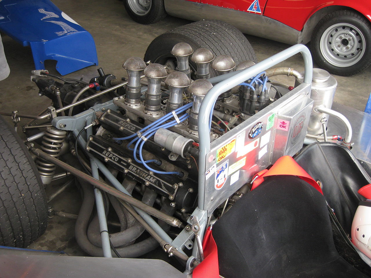 Repco Brabham 760 Motor mit 5 Litern Hubraum im Matich SR4 Sportwagen