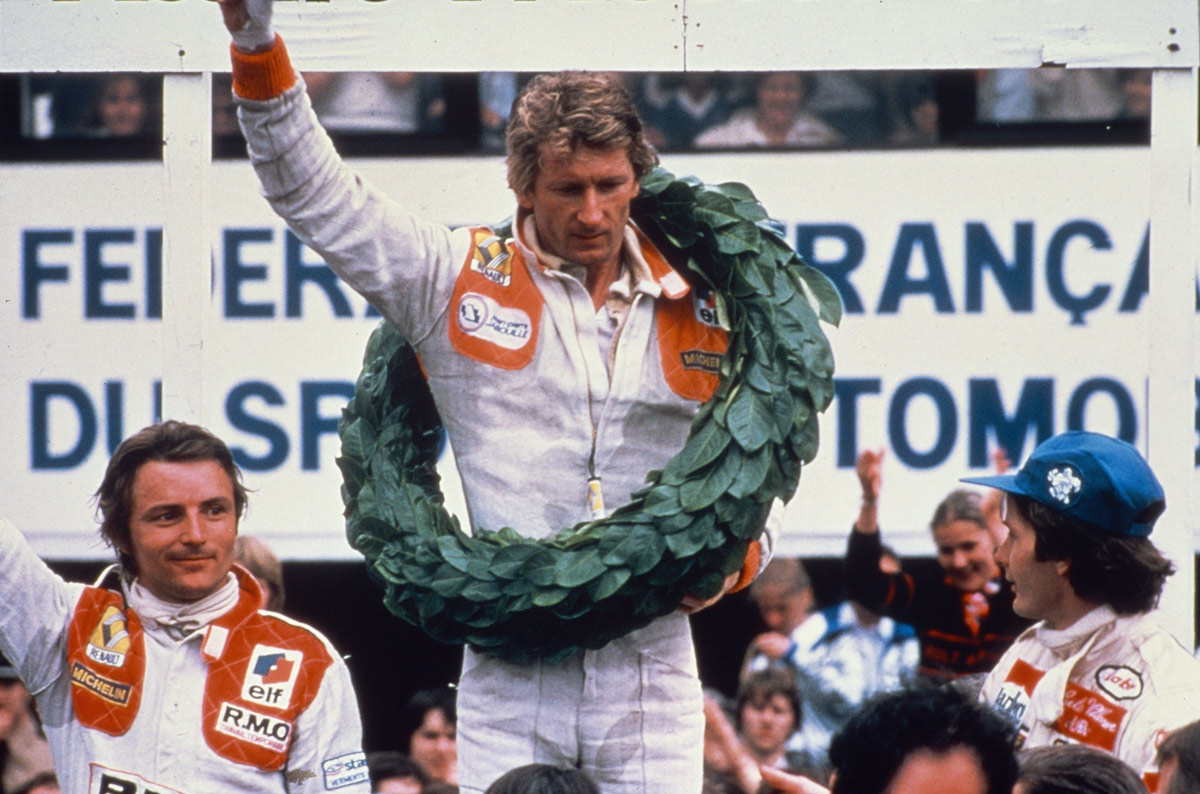 Jean-Pierre Jabouille gewinnt 1979 in Dijon als Erster Turbo-Pilot.