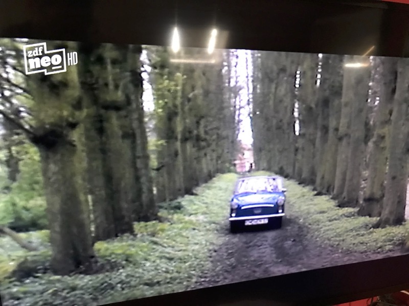 Bildschirmfoto mit dem Autobianchi Bianchina Cabriolet in Otto – Der Außerfriesische